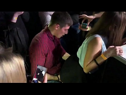 ❤️ Äkta sex på en rysk nattklubb. 18-årig rysk tjej i anus och vagina knullad på en nattklubb. ️❌ Pornvideo at porn sv.redpornpictures.ru ❤